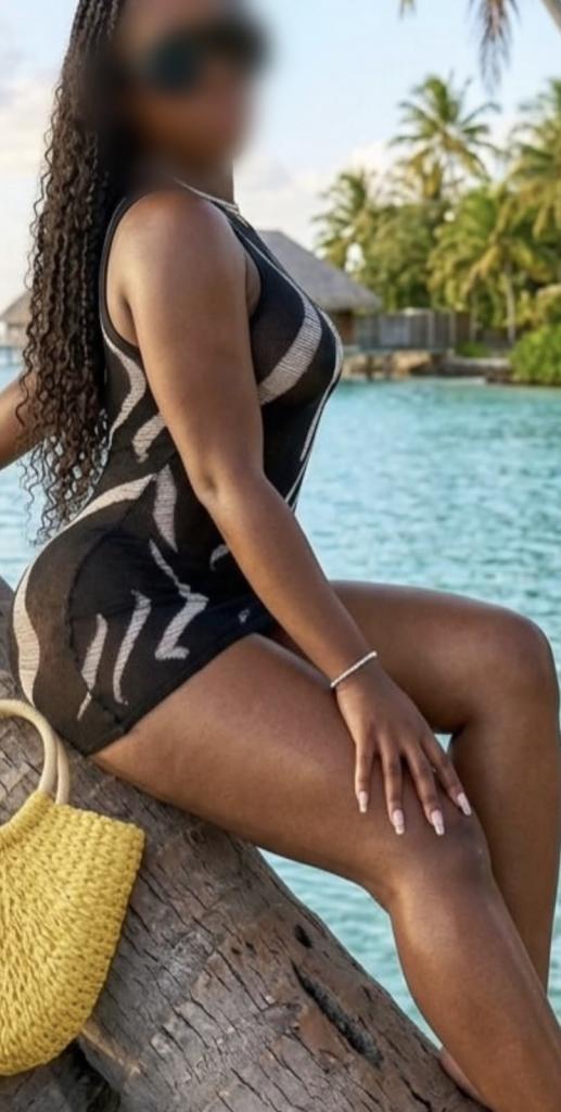 743074852: Chica busca chico en Tenerife