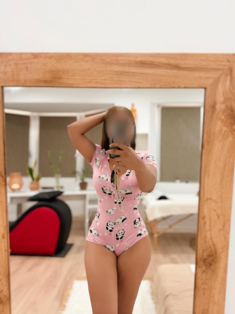 Chica busca chico en Mallorca: 