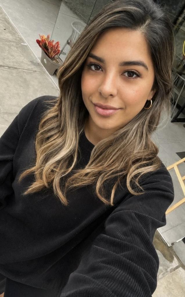 Chica busca chico en Barcelona: Chica busca chico