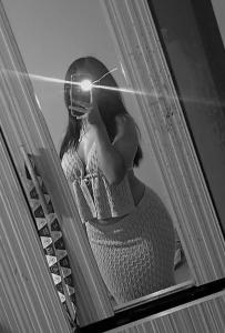 641790965: Chica busca chico en Tarragona