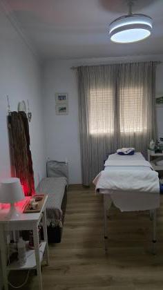 659588638: Chica busca chico en Almería