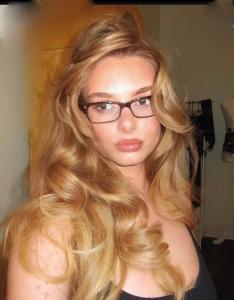 695601808: Chica busca chico en Asturias