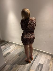 608180230: Chica busca chico en Madrid
