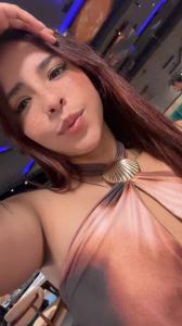 641952088: Chica busca chico en Gerona