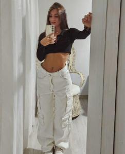 670307951: Chica busca chico en La Coruña