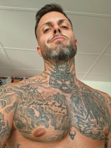 608439638: Chico busca chica en Sevilla
