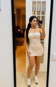 627259880: Chica busca chico en Sevilla