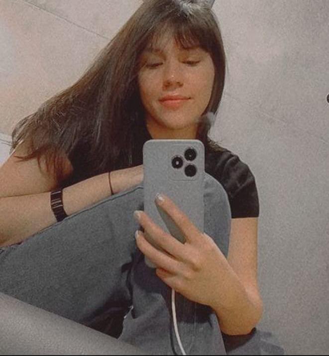 613287787: Chica busca chico en León