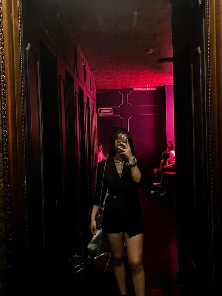Chica busca chico en Sevilla: 