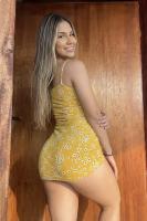 613466284: Chica busca chico en La Coruña
