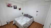 604210244: Chica busca chico en Toledo