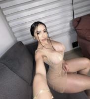 602705302: Chica busca chico en Barcelona
