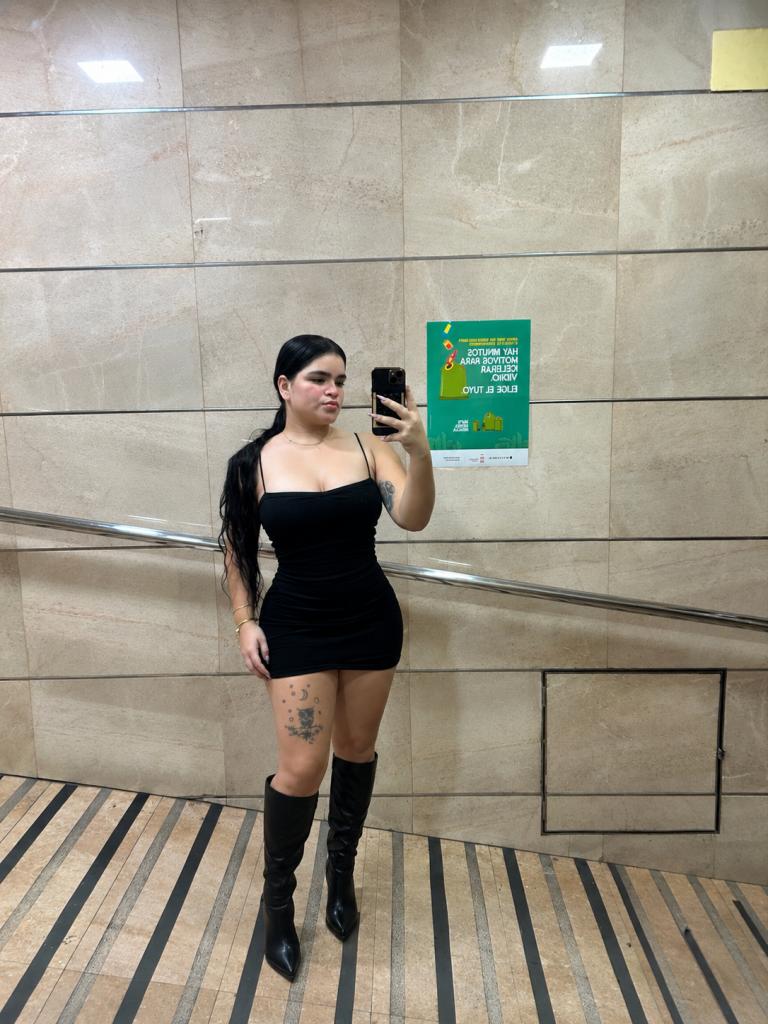 Chica busca chico en Sevilla: 