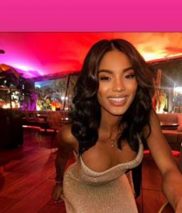 Chica busca chico en Ibiza: 