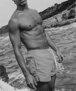 Chico busca chica en Mallorca: 