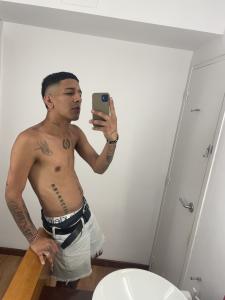 Chico busca chica en Barcelona: 