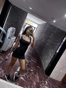 Chica busca chico en Ibiza: 