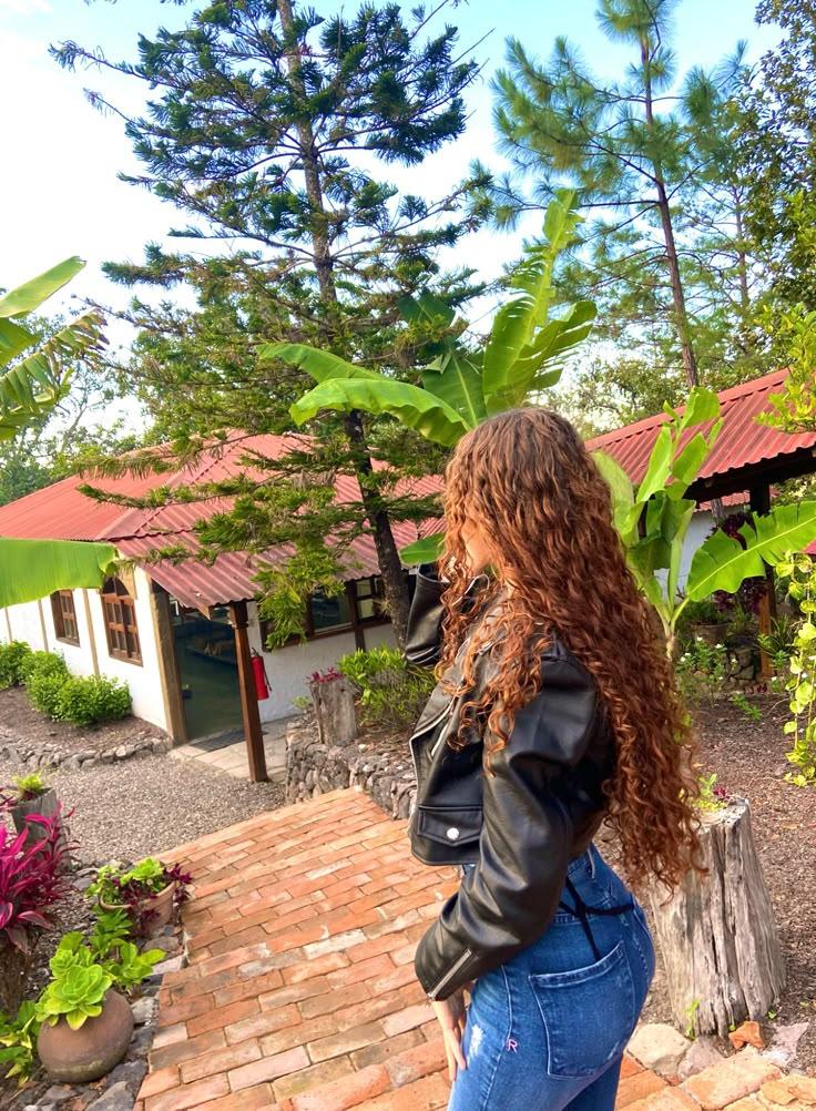 Chica busca chico en Cantabria: 