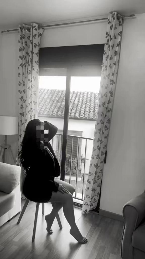 Chica busca chico en Jaén: 