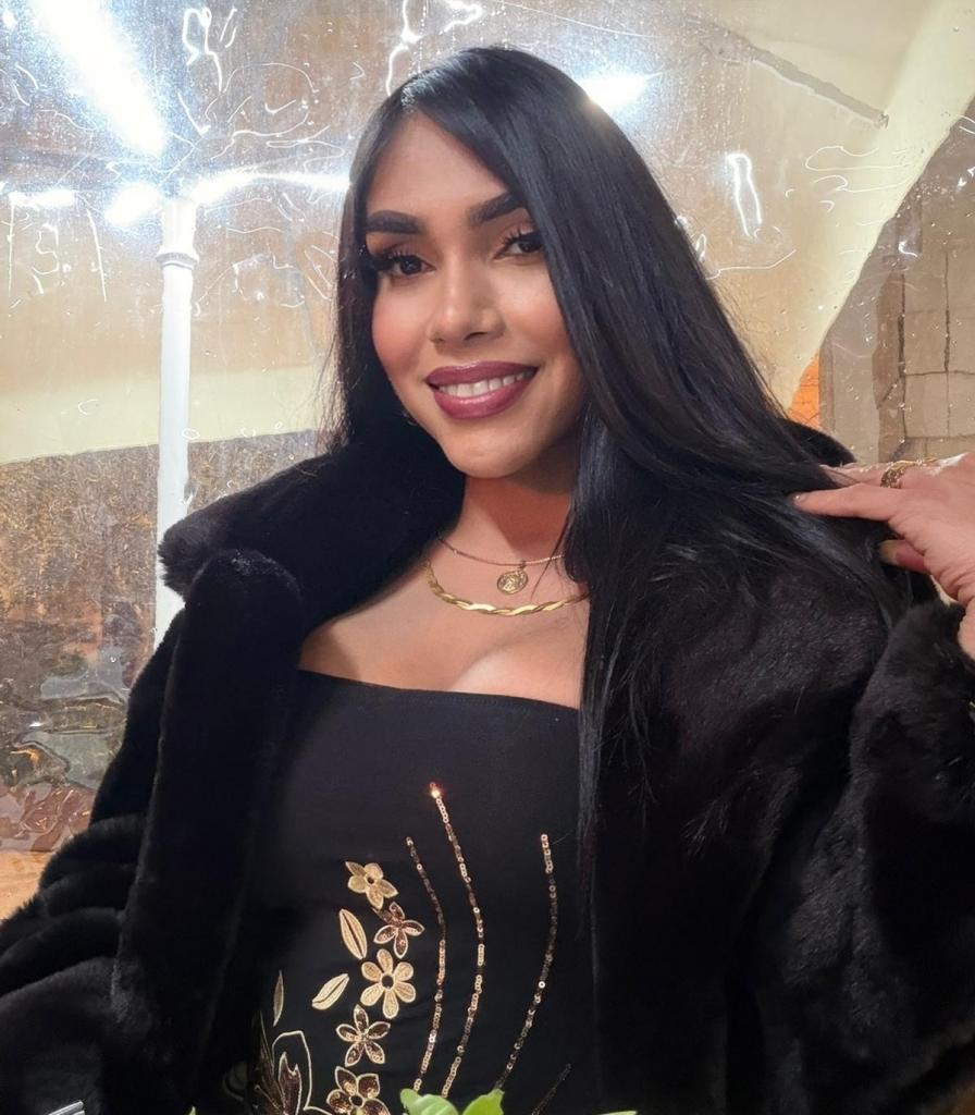 613608769: Travesti en Granada