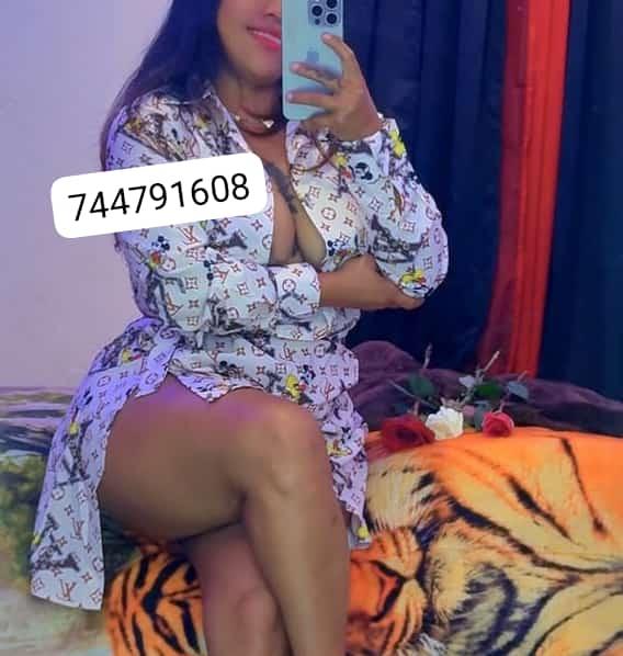 Chica busca chico en Madrid: 