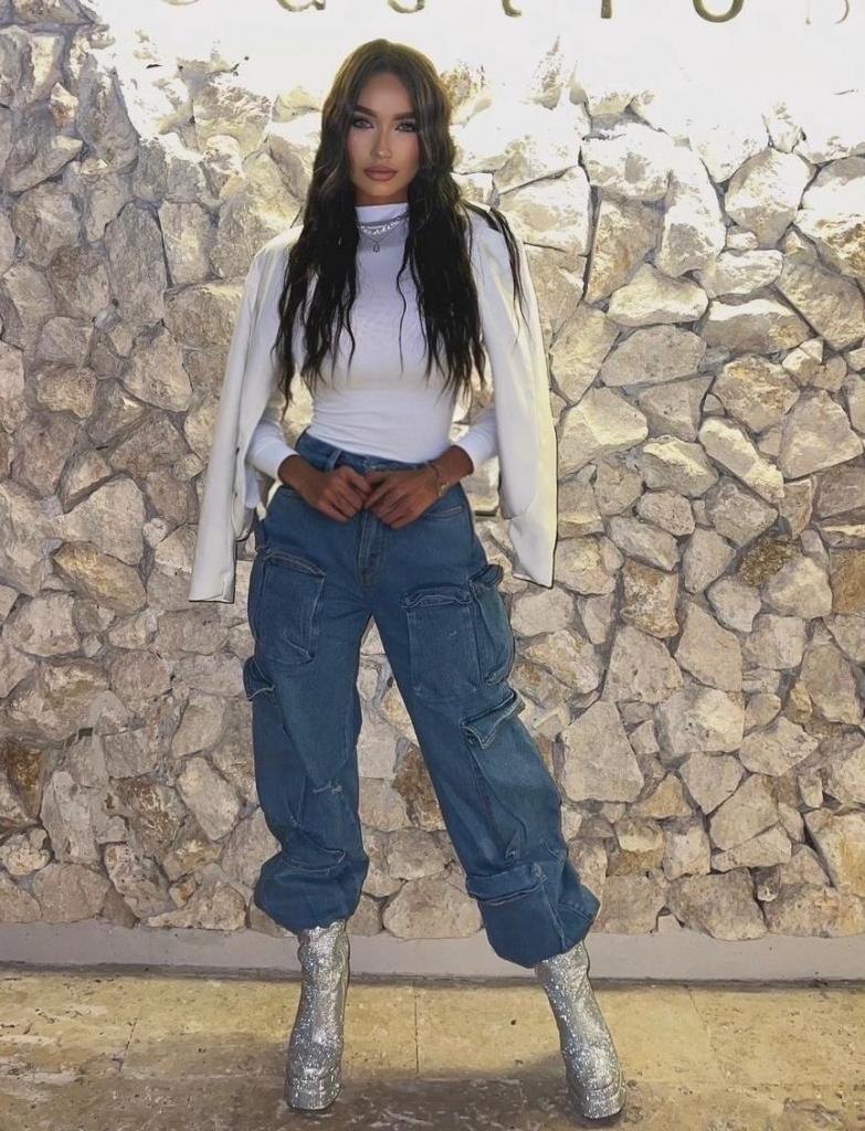 Chica busca chico en Barcelona: 