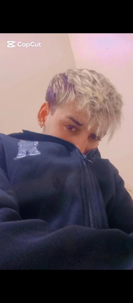 Chico busca chica en Almería: 