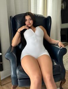 632971425: Chica busca chico en Pontevedra