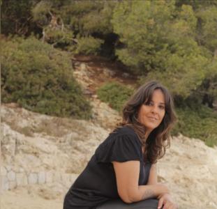 633637416: Chica busca chico en Asturias