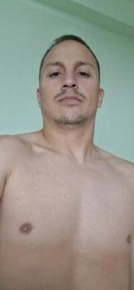 631778570: Chica busca chico en Castellón