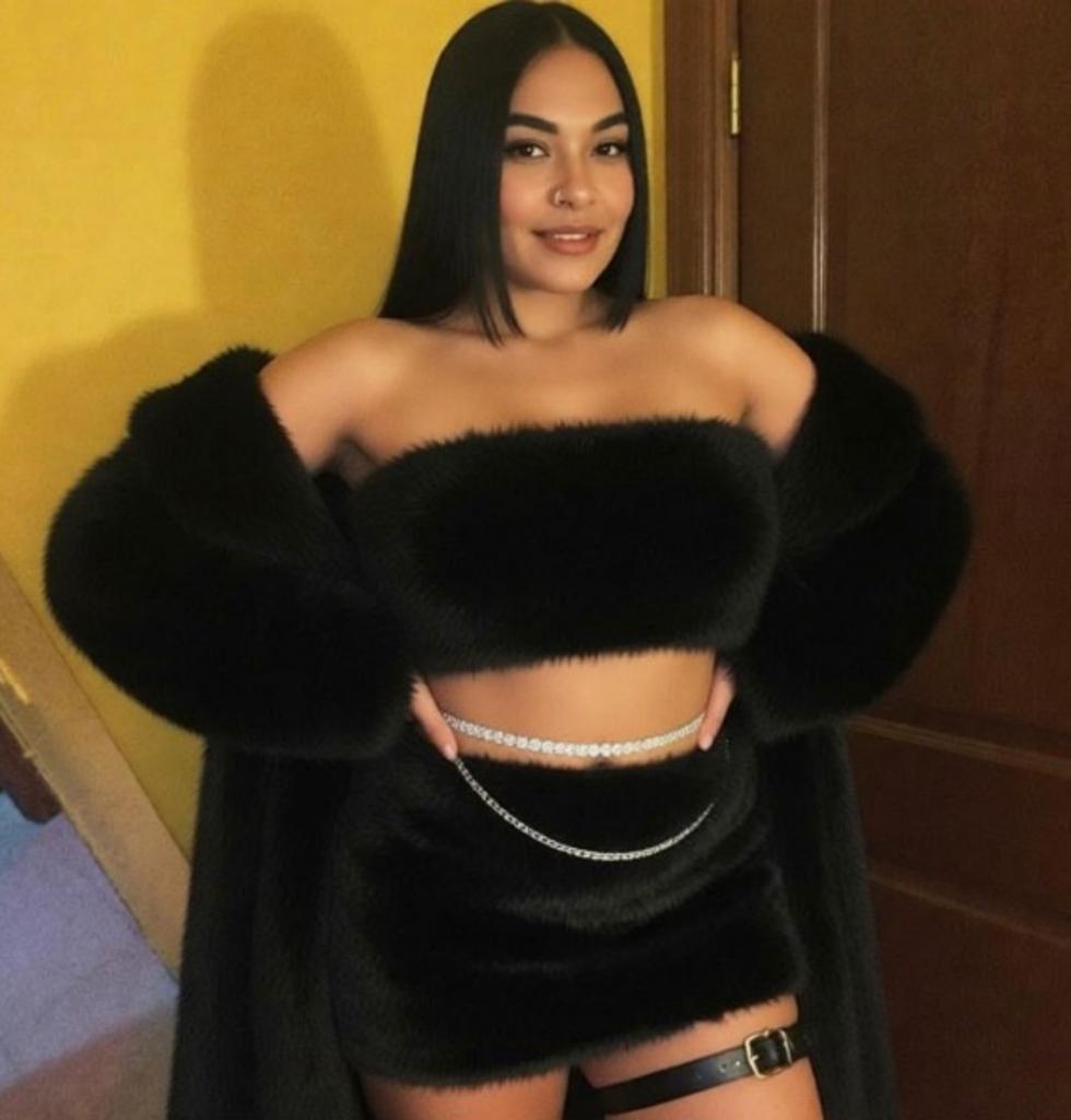 Chica busca chico en Almería: 