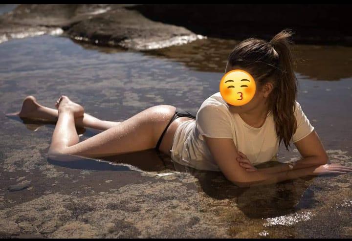 Chica busca chico en Tenerife: 