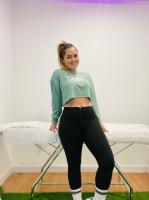 670642689: Chica busca chico en Málaga