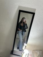 666735521: Chica busca chico en Gerona