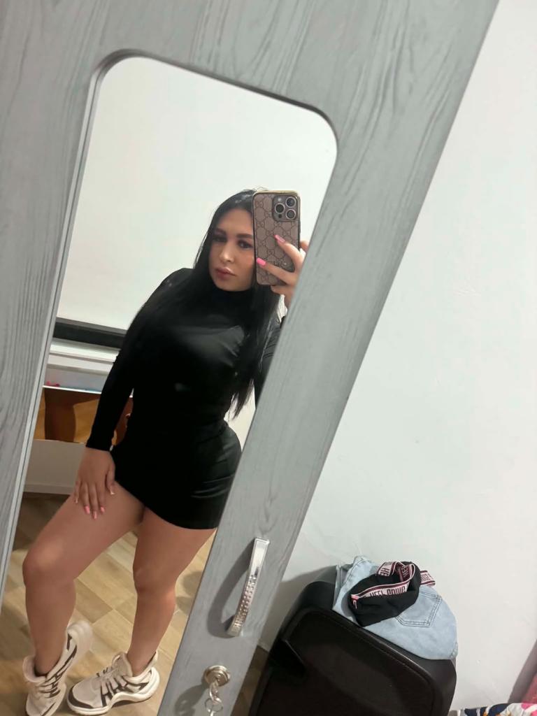 Chica busca chico en Barcelona: 