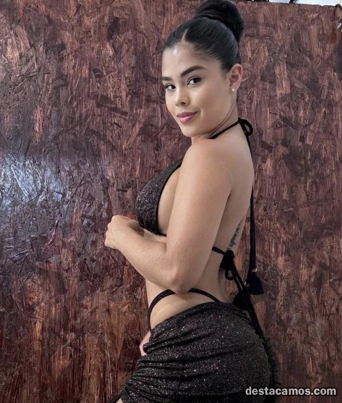 637809892: Chica busca chico en Barcelona
