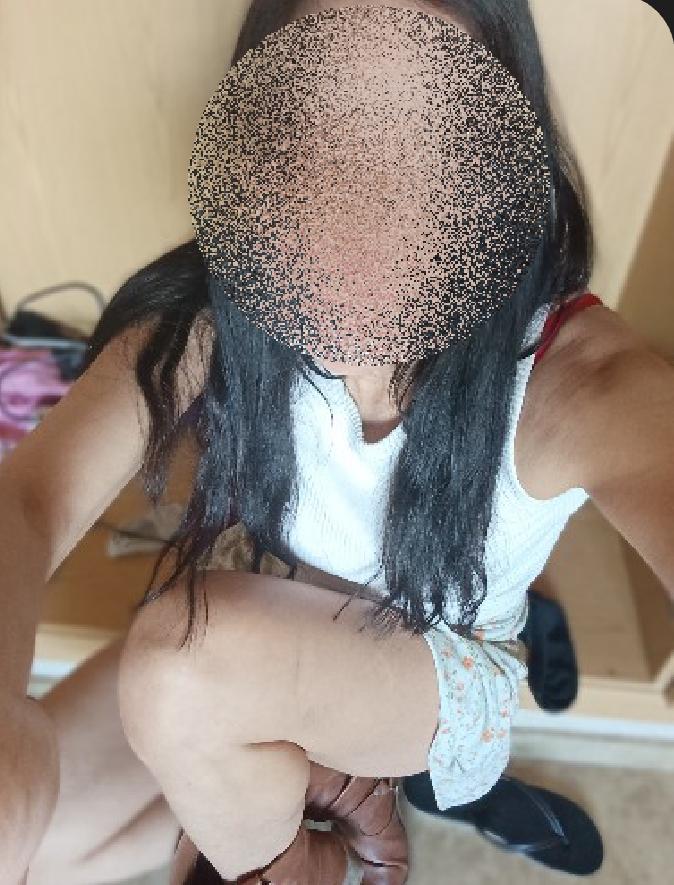 664400221: Chica busca chico en Valencia