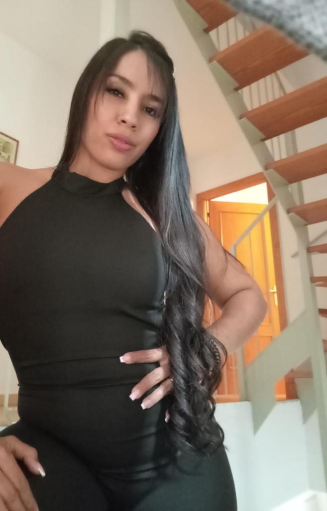 Chica busca chico en Cádiz: 