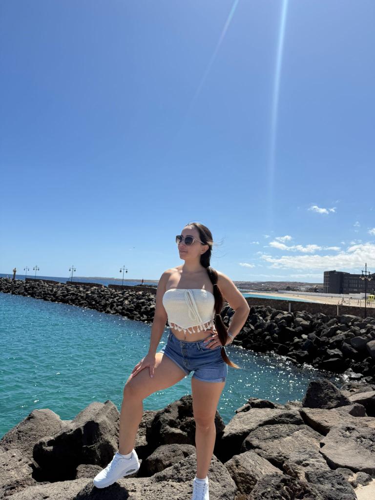 631783710: Chica busca chico en Soria