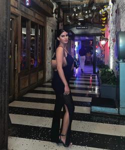 691072580: Chica busca chico en Málaga