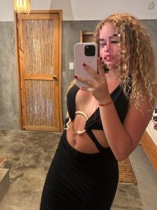 643054264: Chica busca chico en Cádiz