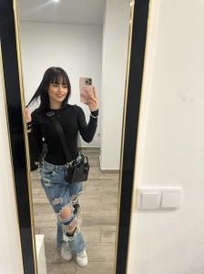647982133: Chica busca chico en Valencia