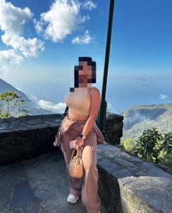 610828333: Chica busca chico en Valencia