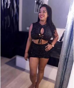 603915935: Chica busca chico en Barcelona