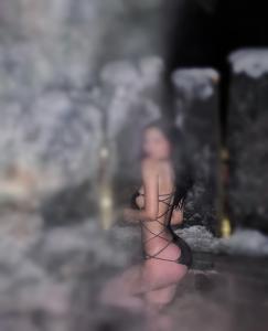 697389321: Chica busca chico en Cádiz