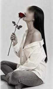 659455836: Chica busca chico en Murcia