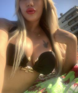 629714380: Chica busca chico en Cantabria