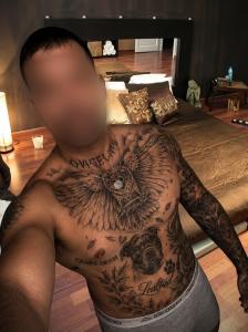 632946408: Chico busca chica en Málaga
