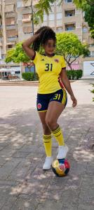 667034327: Chica busca chico en Alicante