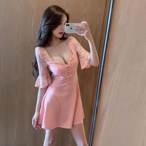 627193143: Chica busca chico en Barcelona